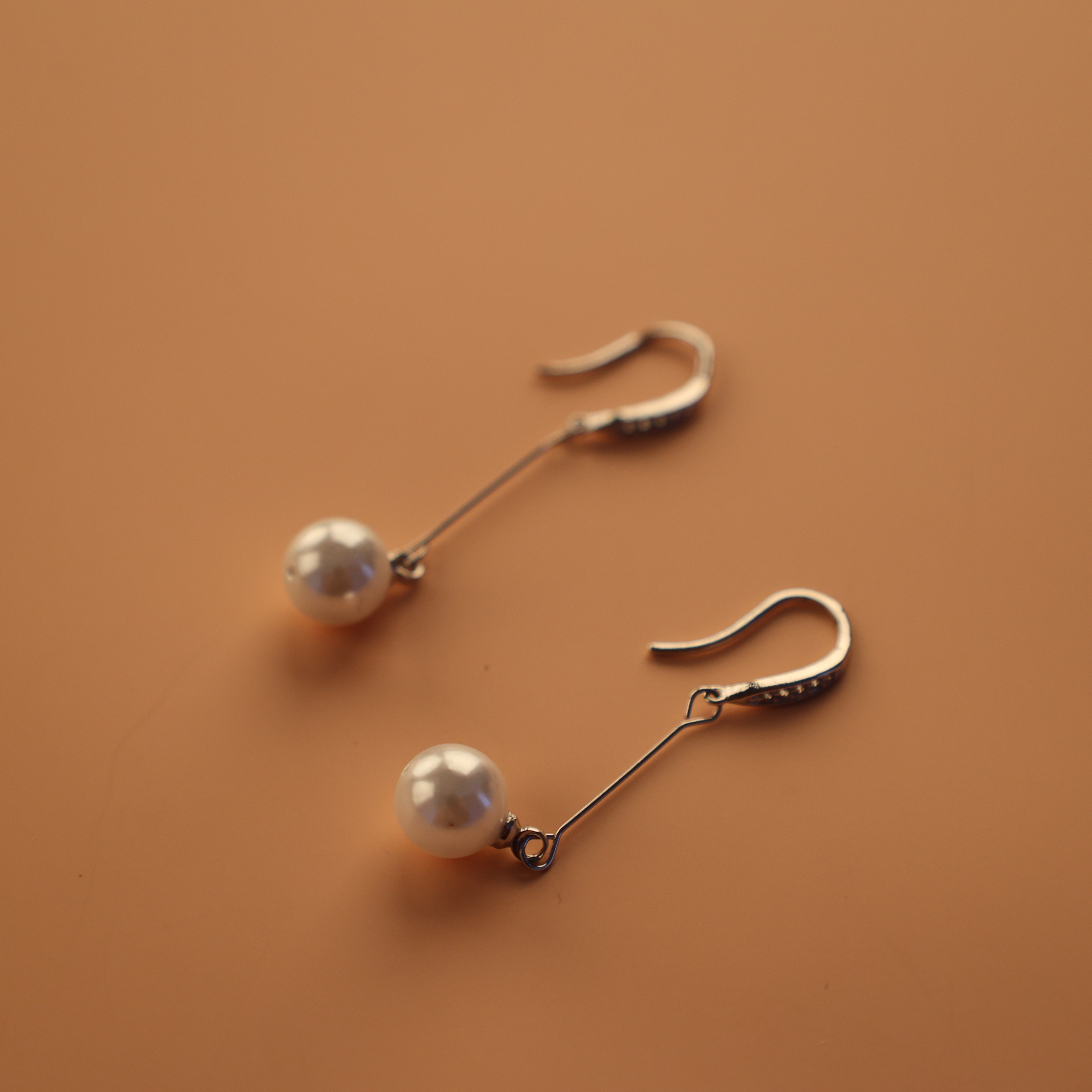 Aretes De Perlas De Agua Dulce Y Platino